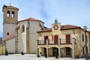 iglesia-y-ayuntamiento-de-canencia